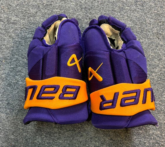 Bauer Hyperlite gloves 14”