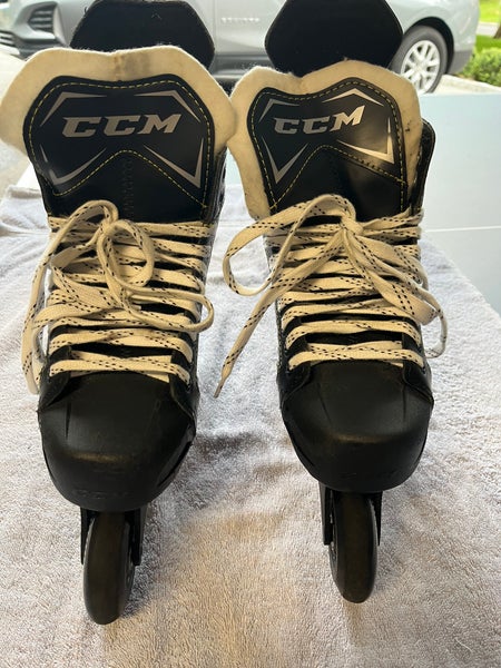 Used  CCM  Size 6 Tacks 9040R Inline Skates