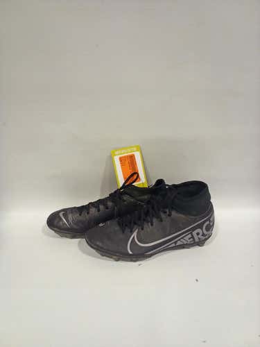 Used Nike Junior 04 Indoor Soccer Indoor Cleats