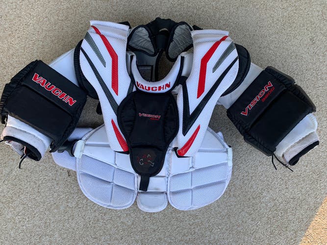 Used Small Vaughn Vision 9200 Goalie Chest Protector