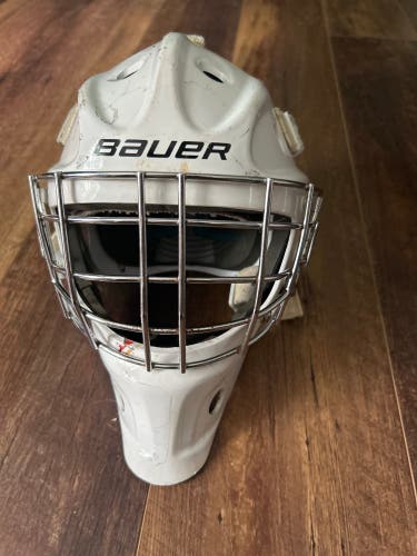 Bauer 930 Goalie Helmet