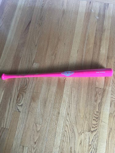 Used Old Hickory BBCOR Certified Maple 30 oz 33" 28NA Bat