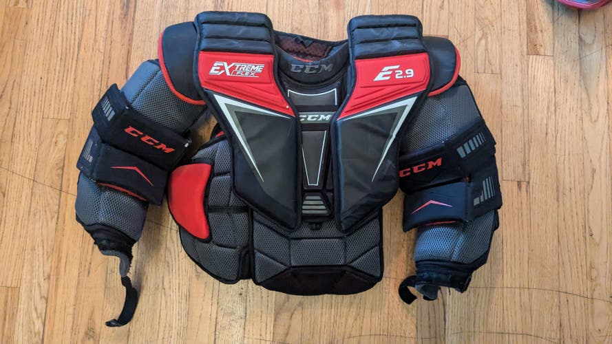 CCM E-Flex E2.9 Goalie Chest Protector - Intermediate Medium