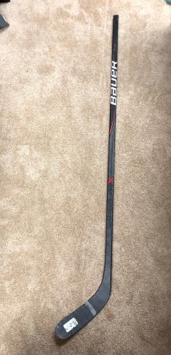 Senior Bauer Vapor APX Limited Edition Right Handed P88 Hockey Stick