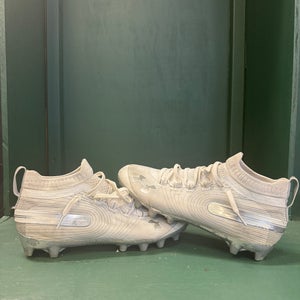 White Under Armour Spotlight Cleats Size 9.5