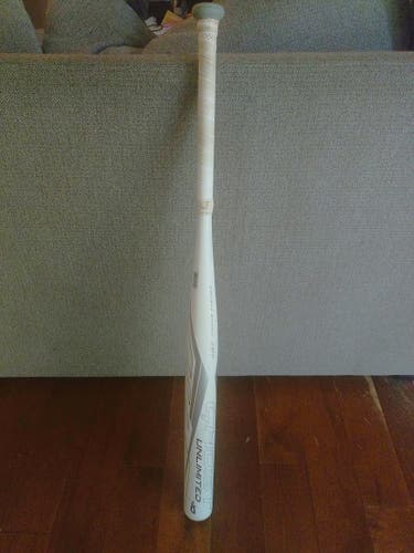 Used Easton Ghost unlimited Bat (-10) Composite 24 oz 34"