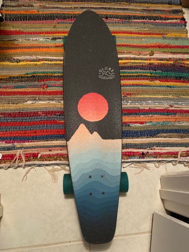 GLOBE Longboard Like-New