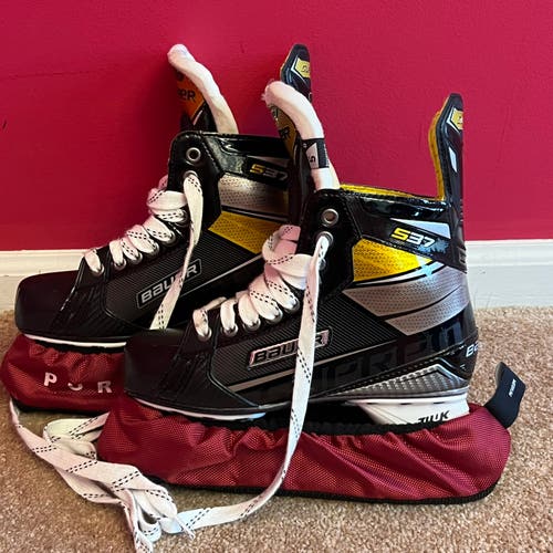 Bauer Supreme S37 Skates Size Intermediate 5 D