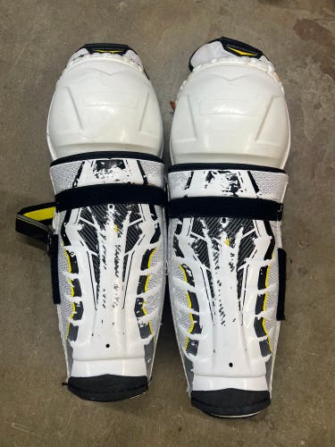 Used Senior CCM 13" Tacks 2052 Shin Pads