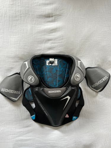 Medium Maverik Charger EKG Shoulder Pads