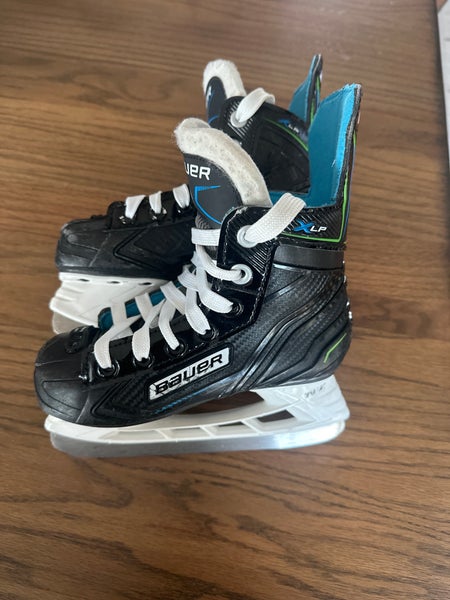 Bauer youth hockey skates size 11