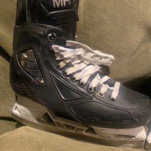 Used True 8 Pro Custom Hockey Skates
