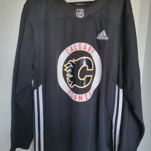 Black Calgary Flames Practice Jersey (size 54)