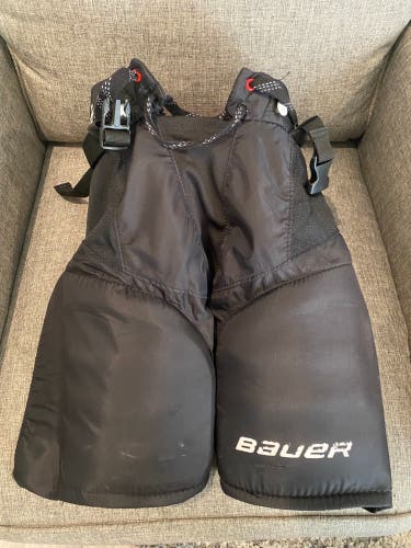 Used Junior Bauer Vapor X700 Hockey Pants