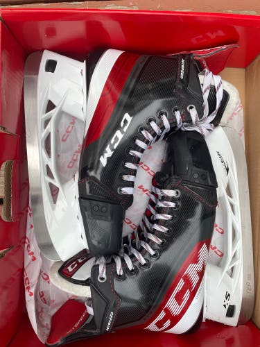 CCM FT4 Jet speed 8.5 Senior Ice Hockey Skates