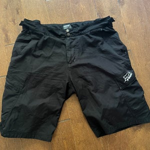 Fox Men’s Black Bike Shorts size 38