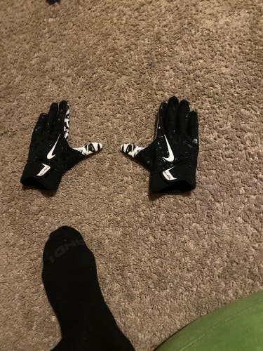 Nike Football gloves