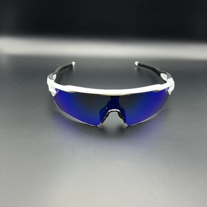 e Oakley Style RADAR EV White/blue