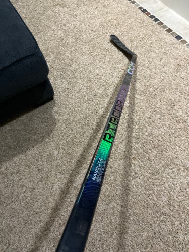 Custom trigger 8 pro hockey stick