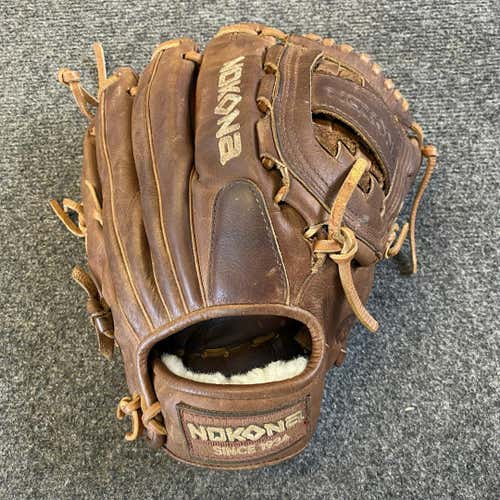 Used Nokona Walnut W-1200 12" Fielders Gloves