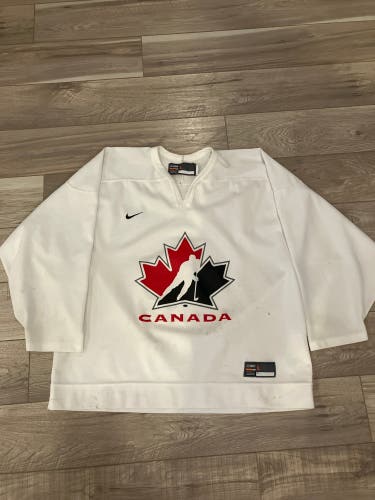 Nike Bauer Team Canada Practice Jersey