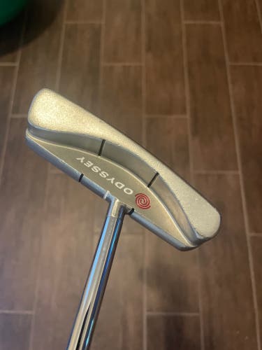 Silver Used Men's Blade Right Handed Uniflex 35" White Steel Putter