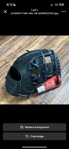 New   Heart of the Hide Baseball Glove