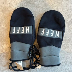 Black Gently Used Men’s Large NEFF Park Mittens