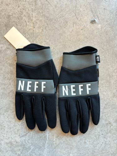 Black Gently Used Men’s Large NEFF Park Gloves