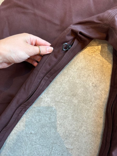 Maroon Lightly Used Men's Large Volcom Pants