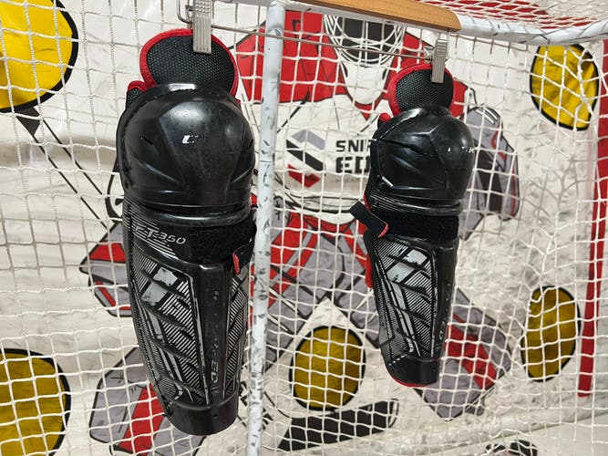 Used Senior CCM 11" JetSpeed FT350 Shin Pads