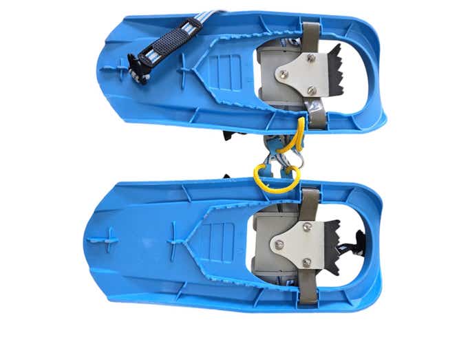 Used Yukon Charlie's 17" Snowshoes