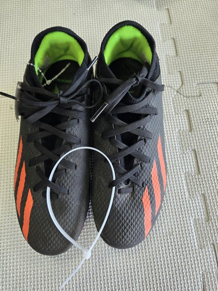 Used Adidas Junior 03.5 Cleat Soccer Outdoor Cleats