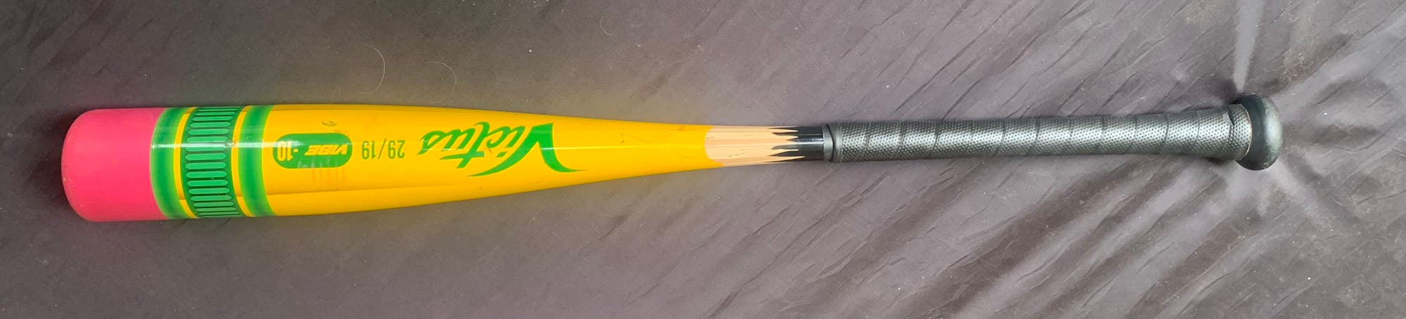 Victus pencil bat