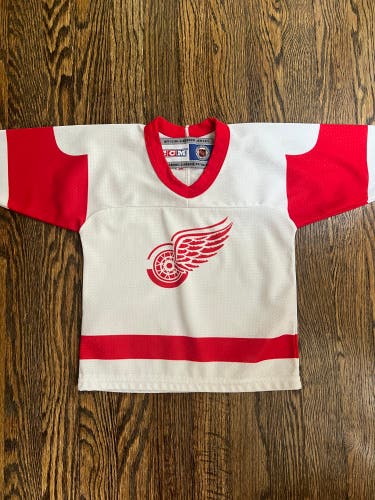 Used Toddler Detroit Redwings Jersey