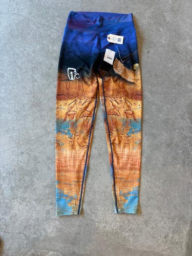 Used XL Women's Icelantic 21/22 Maiden Egypt Leggings Compression