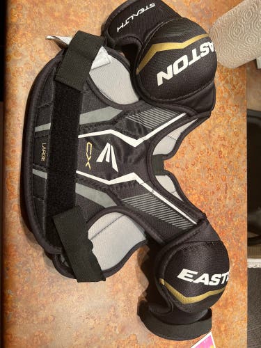 Easton Youth Shoulder Pads