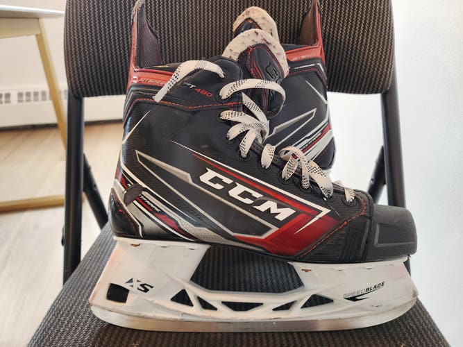 CCM JetSpeed FT480 Hockey Senior Used