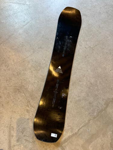 2023 Used Burton Mystery Hometown Hero Snowboard 160cm