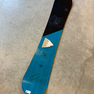 Used Men's Ride Manic Snowboard All Mountain Without Bindings True Twin