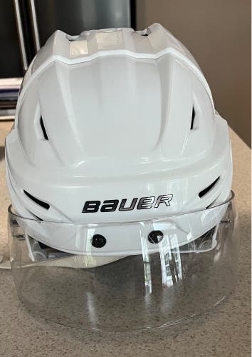 Used Medium Bauer  Re-Akt 95 Helmet, With Visor.