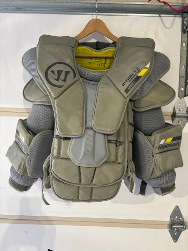 Used  Warrior Ritual G2 Classic PRO Goalie Chest Protector