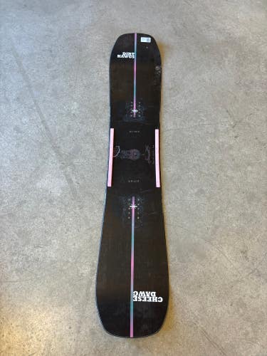 Used Used Nitro Drink Sexy 149cm Snowboard