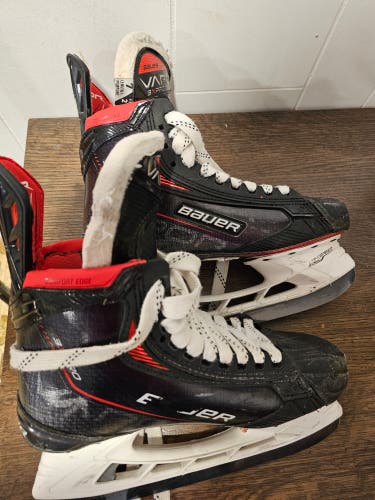 Used Senior Bauer Vapor 3X Pro Hockey Skates
