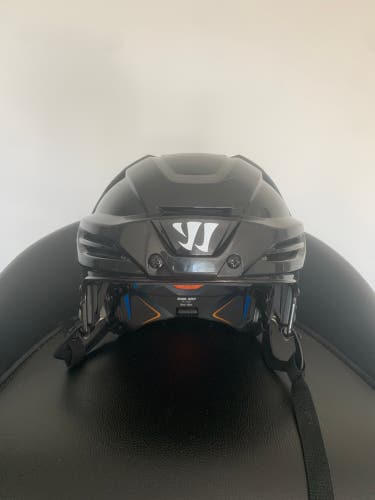 New Medium Warrior Krown PX3 Helmet  HECC THE END OF 10/2022