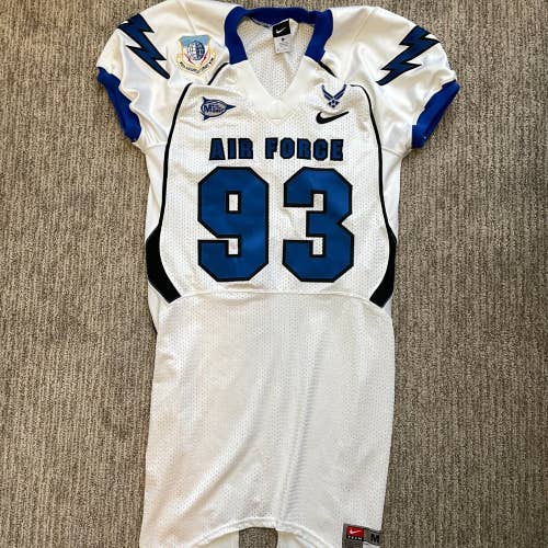 Men's Medium Nike Air Force Football Team Issued Game Cut Jersey White Blue