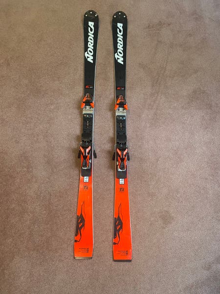 Men's 2023 Nordica 165 WC SL ski with comp 20 bindings