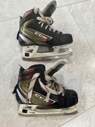 Junior CCM FT460 Size 2