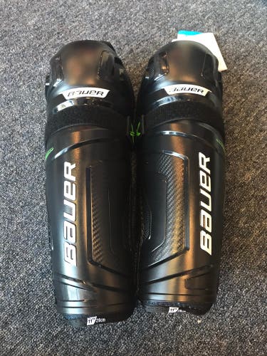 New Junior Bauer 11  X Shin Pads