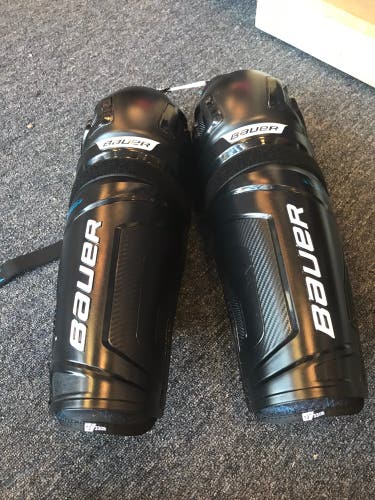 New Intermediate Bauer 13"  X Shin Pads